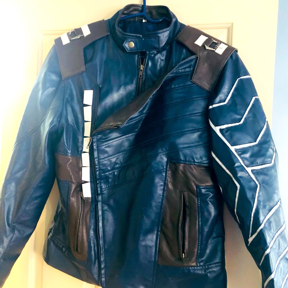 Avengers Infinity War Bucky Barnes Winter Soldier White Wolf Faux Leather Jacket